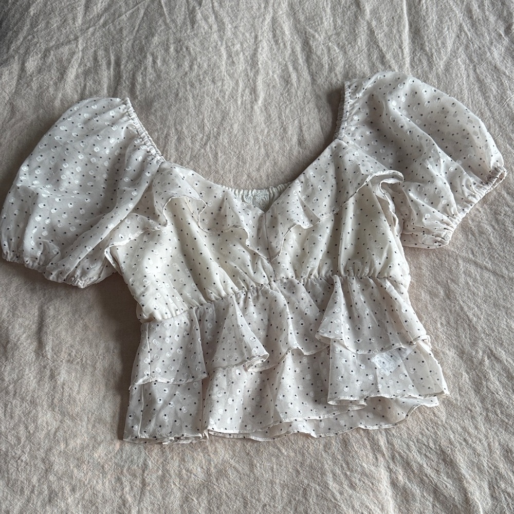 Sadie & Sage White Dotted Ruffle Blouse